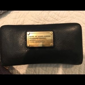 Marc Jacobs wallet